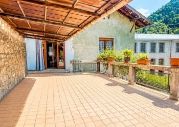 Foto 2 - Casa indipendente Via Opifici
 
24, Gandino - foto 2