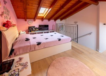 INTERNA - Casa indipendente Vicolo Piuggia
 
5, Stezzano - foto 16