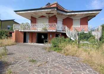 Foto 1 - Villa VIA KOLBE
 
10, Bottanuco - foto 1