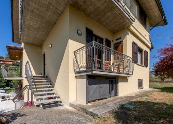 ESTERNA - Quadrilocale Via Bruntino Alto
 
3, Villa d'Almè - foto 14