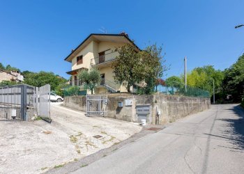 ESTERNA - Quadrilocale Via Bruntino Alto
 
3, Villa d'Almè - foto 31