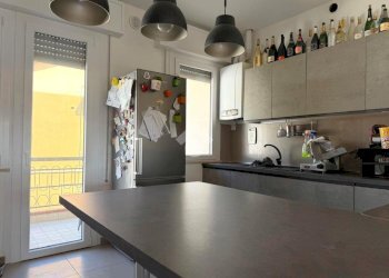 Four-room apartment Viale Santorre di Santarosa, Riccione - photo 4
