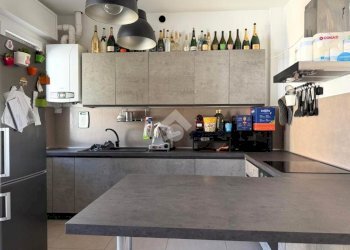 Four-room apartment Viale Santorre di Santarosa, Riccione - photo 23