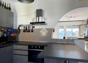 Four-room apartment Viale Santorre di Santarosa, Riccione - photo 25
