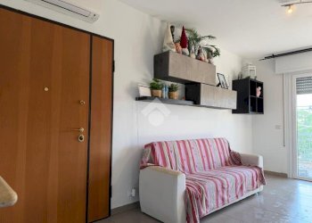Four-room apartment Viale Santorre di Santarosa, Riccione - photo 27