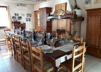 Sala da pranzo - Agriturismo Via Castello
 
10, Toscolano-Maderno - photo 8