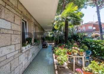 Giardino - Villa via Comandini
 
7, Cattolica - foto 5