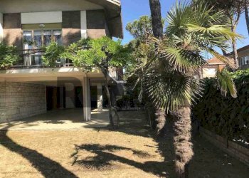 Casa all\'aperto - Villa via Comandini
 
7, Cattolica - foto 7