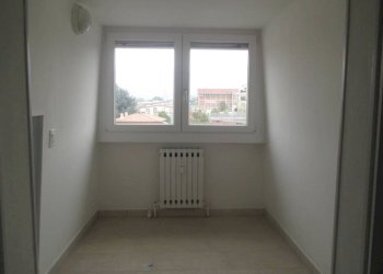 Disimpegno - Three-room apartment via Guglielmo Oberdan, Brescia - photo 34