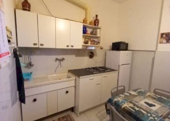 Cucina - Bilocale via Magnone, 129, Ceriale - foto 9