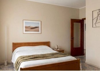 Camera da letto - Bilocale via Magnone, 129, Ceriale - foto 37
