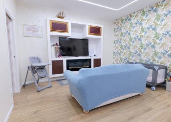 SOGGIORNO - Trilocale Via Vittorio Veneto
 
277, Napoli - foto 9