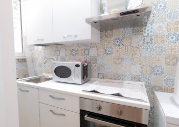 CUCINICO FUORI AL TERRAZZINO - Trilocale Via Vittorio Veneto
 
277, Napoli - foto 18