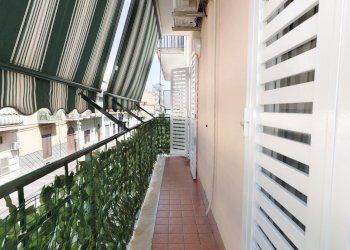 BALCONE - Trilocale Via Vittorio Veneto
 
277, Napoli - foto 40