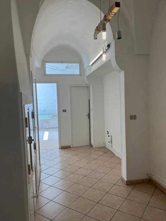 Stanza non arredata - Casa indipendente via Casa Savoia, Parabita - foto 3