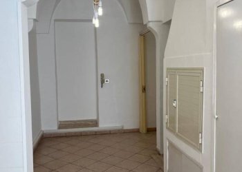 Stanza non arredata - Casa indipendente via Casa Savoia, Parabita - foto 4