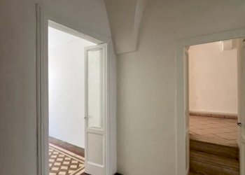 Interno palazzo - Casa indipendente via Casa Savoia, Parabita - foto 10