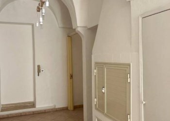 Stanza non arredata - Casa indipendente via Casa Savoia, Parabita - foto 13