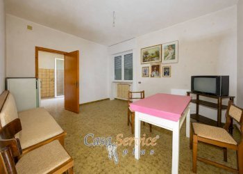Salone - Four-room apartment via Vecchia Matino, Casarano - photo 5