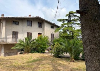 Facciata - Villa contrada Gioncare, Poggio San Marcello - foto 2