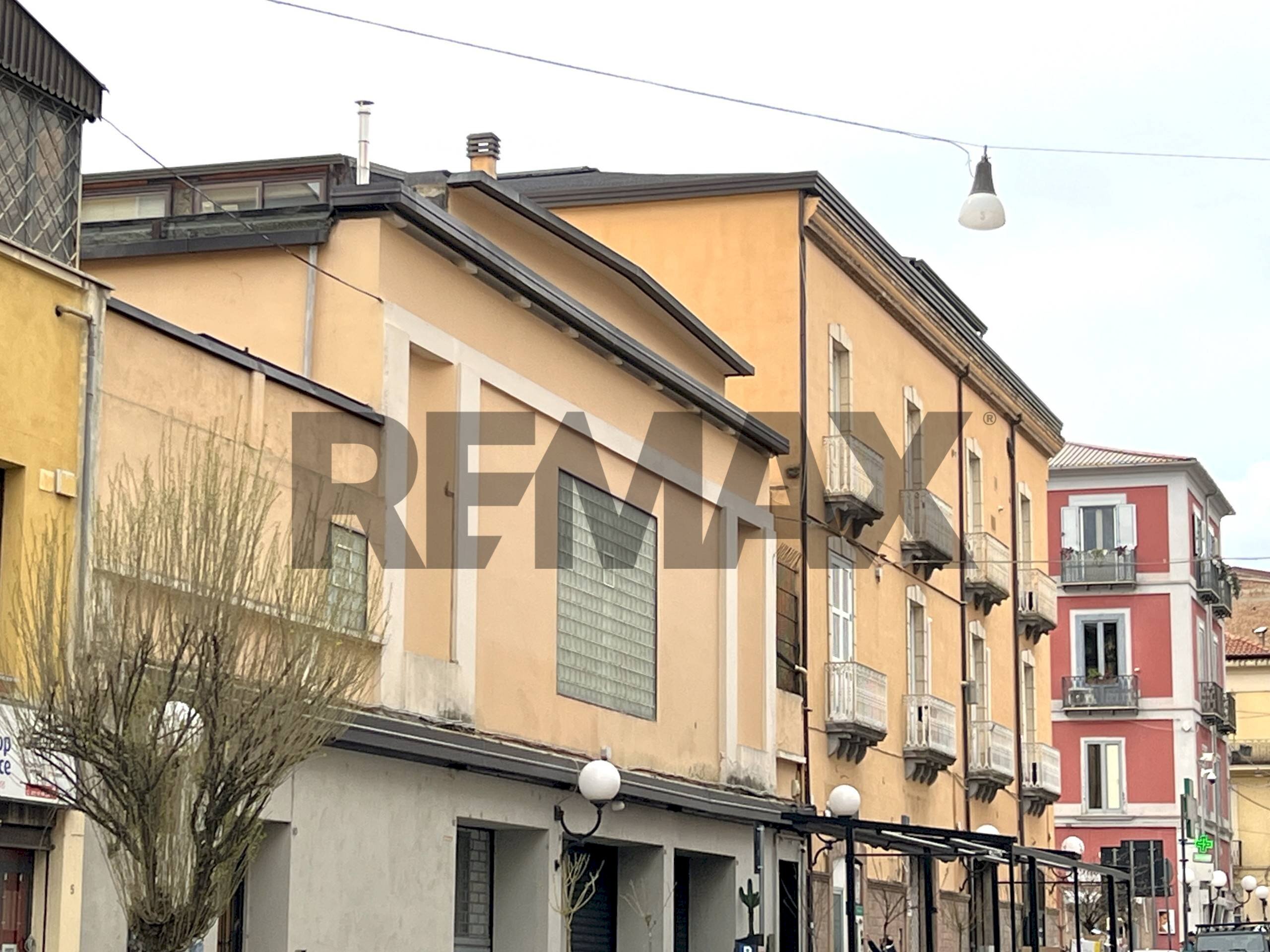 Edificio all\'aperto - Locale Commerciale Via Piave
5 D, Cosenza - foto 2