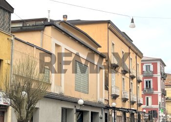 Edificio all\'aperto - Locale Commerciale Via Piave
5 D, Cosenza - foto 2