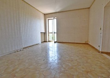 Sala da pranzo - Casa indipendente via delle Avagnine, 88, Mondovì - foto 20