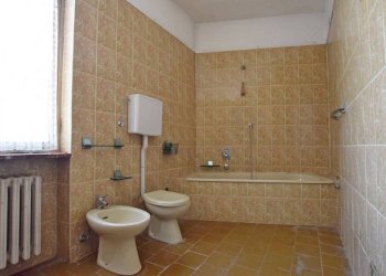 Bagno - Casa indipendente via delle Avagnine, 88, Mondovì - foto 26
