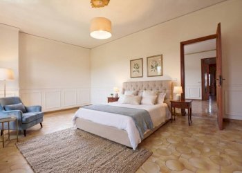 Camera da letto - Casa indipendente via delle Avagnine, 88, Mondovì - foto 27