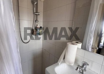 Bagno - Casa semi indipendente corso vittorio emanuele
142, Minturno - foto 8