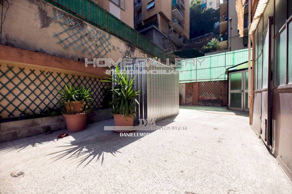Terrazzo - Trilocale via Capri, Genova (zona Oregina) - foto 2