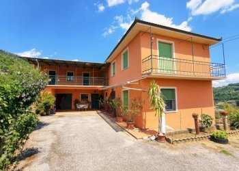 Facciata - Rustico Cortemilia - foto 5