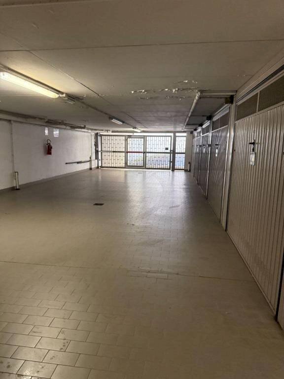 Magazzino - Box via Santissima Annunziata, Bologna (zona Colli) - foto 2