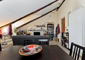 Salone - Two-room apartment via Carlo Goldoni, 3, Torino (neighborhood Vanchiglia) - photo 2