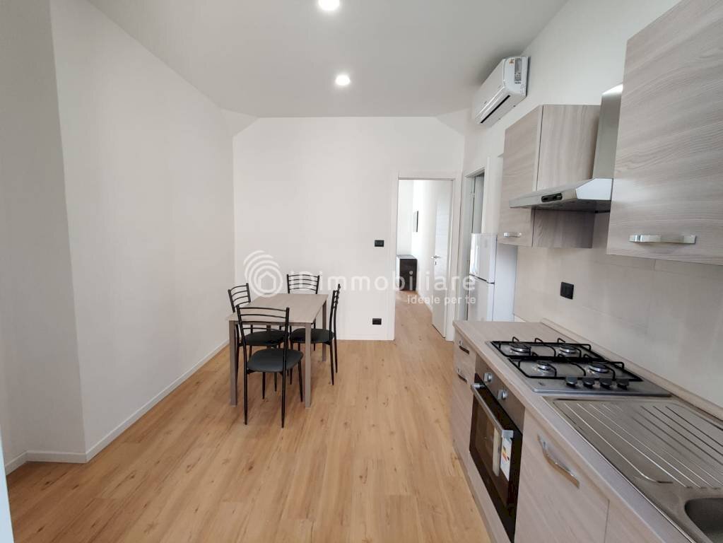 Cucina - Appartamento via Rivarossa, 28, Torino (zona Barriera Milano) - foto 1