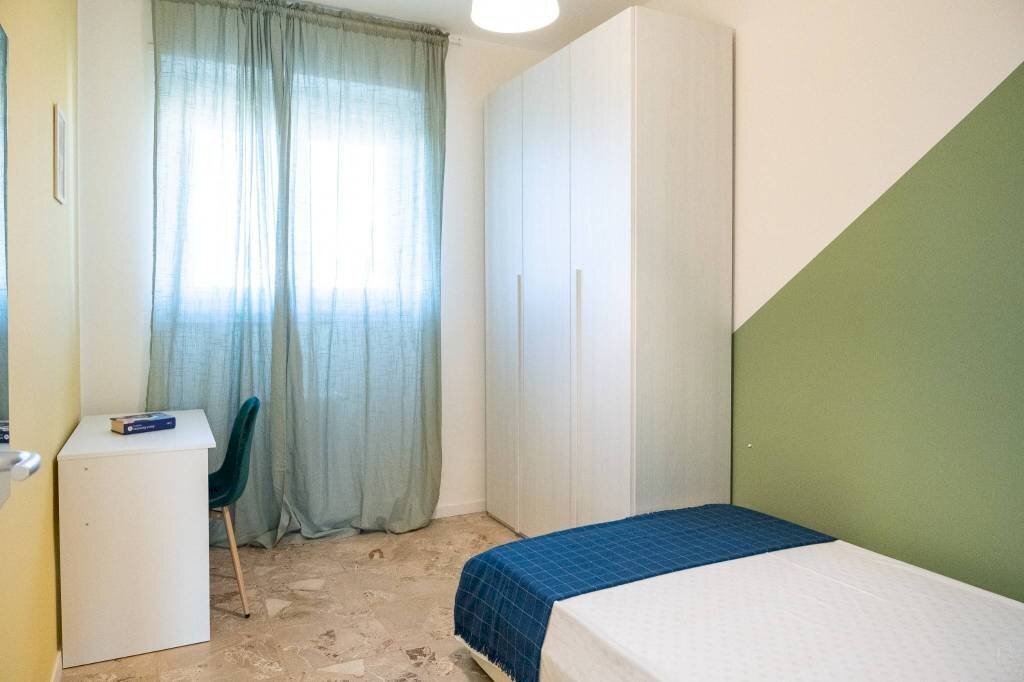 Camera da letto - Terreno non edificabile viale Renato Serra, 7, Milano - foto 2
