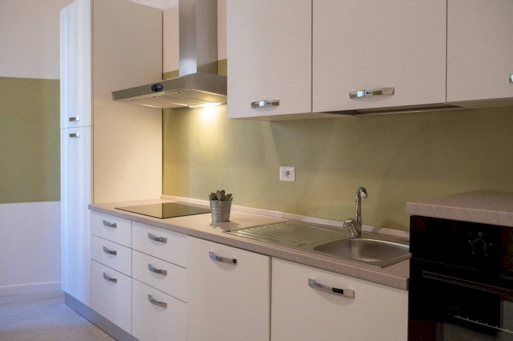 Cucina - Three-room apartment via Umberto Masotto, 29, Milano - photo 2