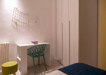 Camera da letto - Three-room apartment via Umberto Masotto, 29, Milano - photo 12
