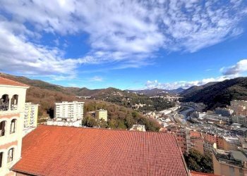 Vista - Appartamento via Antonio Burlando, 27, Genova (zona Staglieno) - foto 7