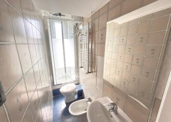 Bagno - Appartamento via Antonio Burlando, 27, Genova (zona Staglieno) - foto 11