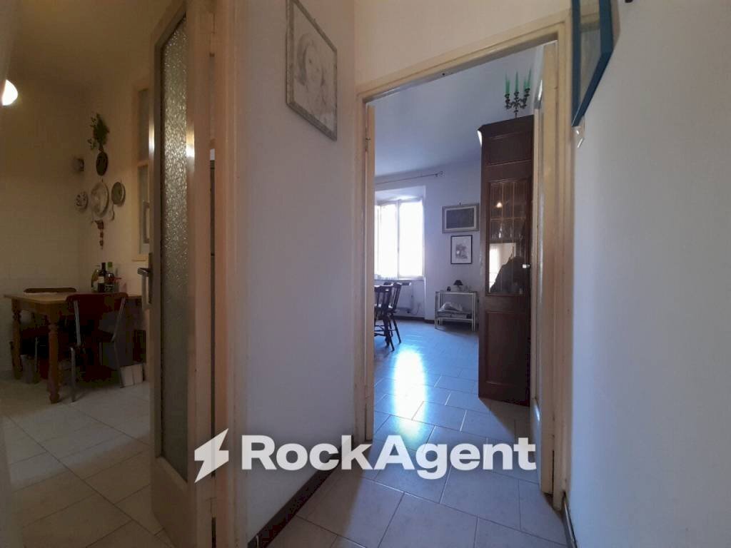 Corridoio - Trilocale via Vallefossata, 41, Acquapendente - foto 2