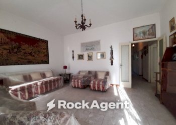 Salone - Trilocale via Vallefossata, 41, Acquapendente - foto 4