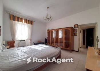 Camera da letto - Trilocale via Vallefossata, 41, Acquapendente - foto 21