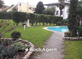 Piscina - Villa via Giovanni Pascoli, 2, Selvazzano Dentro - foto 12
