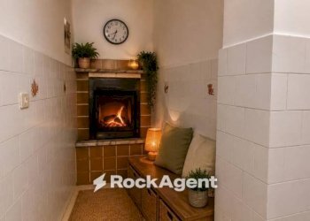 Interno palazzo - Four-room apartment via F. Bandiera, Corte I, Casarano - photo 6