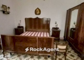 Salone - Four-room apartment via F. Bandiera, Corte I, Casarano - photo 20