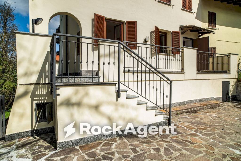 Interno palazzo - Bilocale Frazione Camolino, Montesegale - foto 2