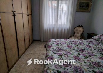 Camera da letto - Quadrilocale via Bonetta Carlo, 7, Pavia - foto 15