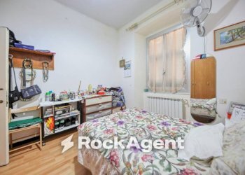 Camera da letto - Four-room apartment via del Lagaccio, 12, Genova (neighborhood Granarolo) - photo 23