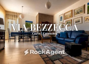 Salone - Quadrilocale via Bezzecca, 71, Catanzaro - foto 1